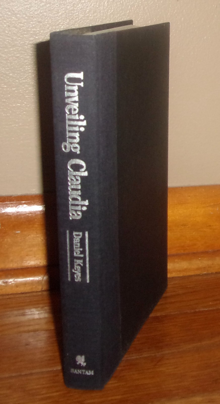 UNVEILING CLAUDIA-A True Story of Serial Murder-Daniel Keyes-SUPERB 1st HC w/DJ!