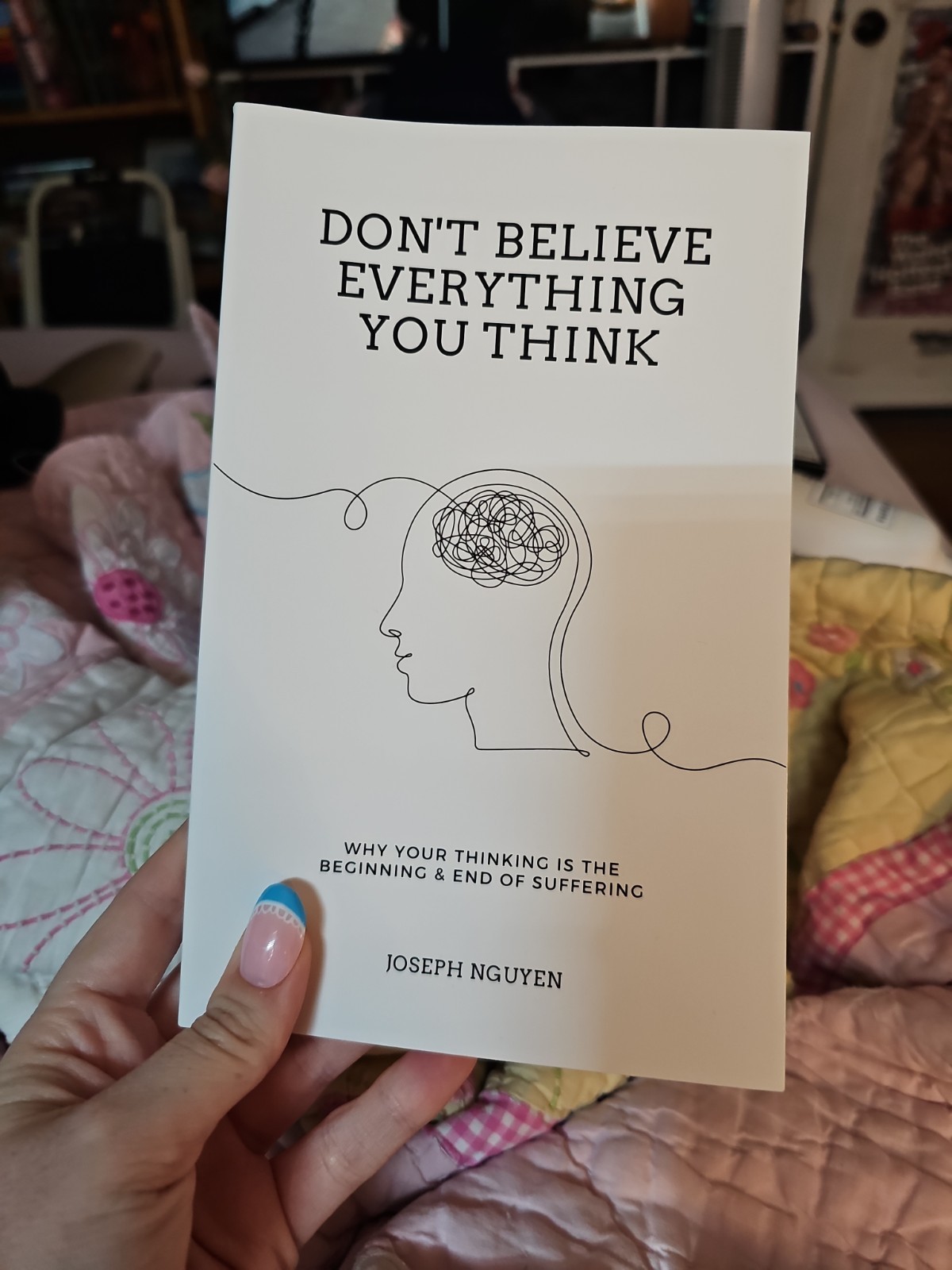 Don’t Believe Everything You Think Joseph Nguyen Paperback English