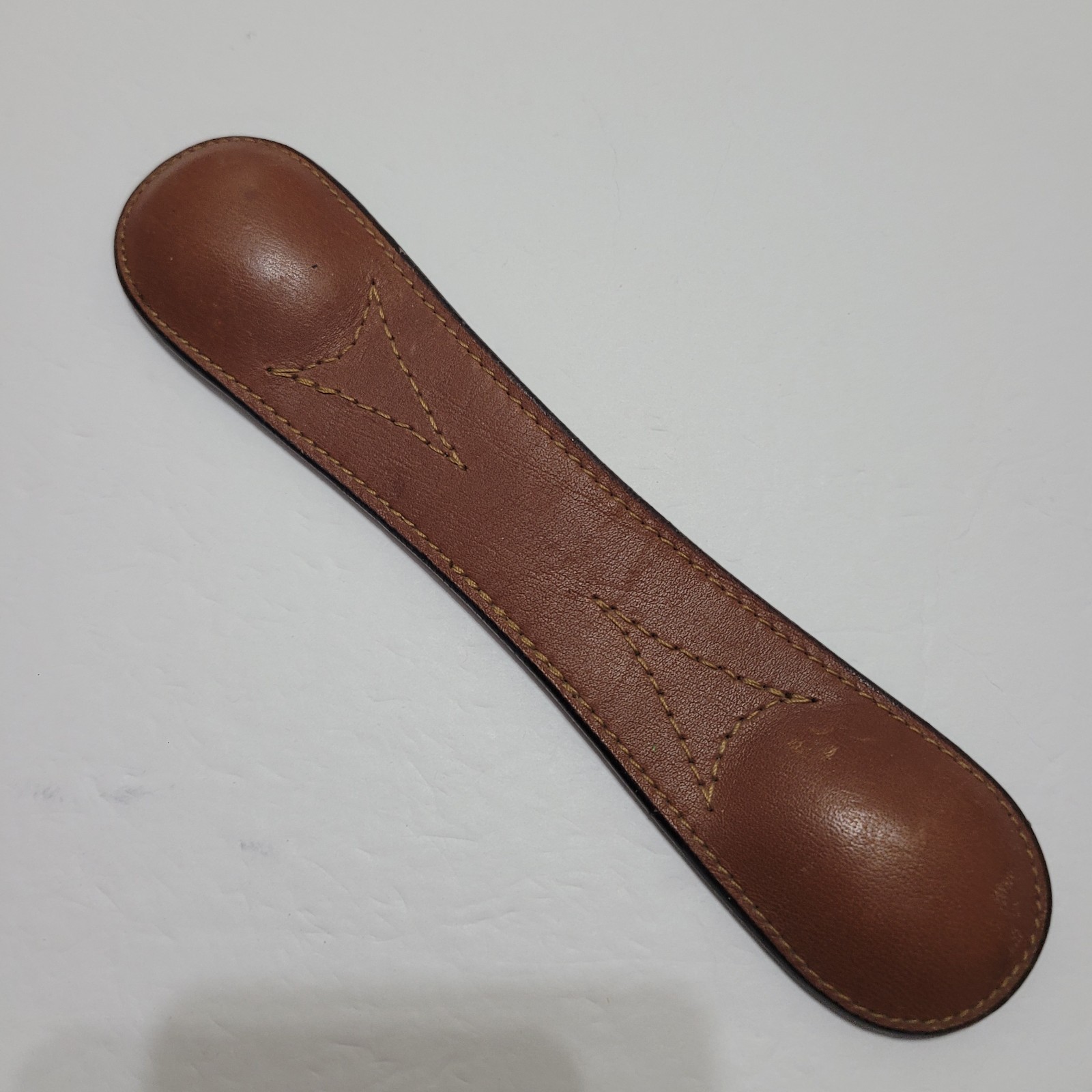 LEATHER BOOK WEIGHT, Brown, 6 oz. Weighted On Both Ends