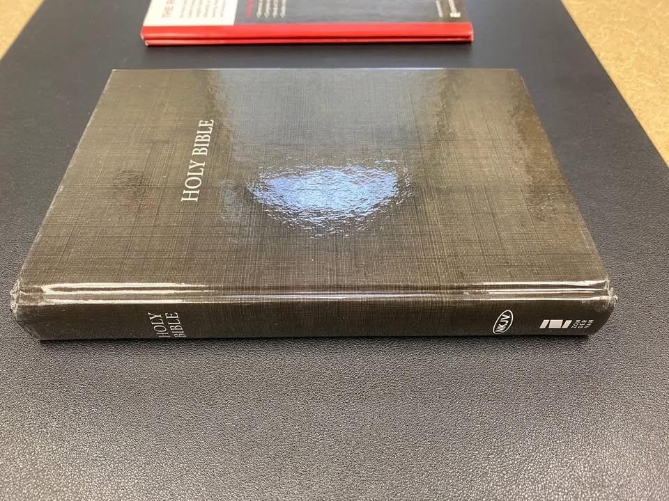 NKJV Note-Taker’s Bible by Zondervan Staff (2014, Hardcover w/DJ)
